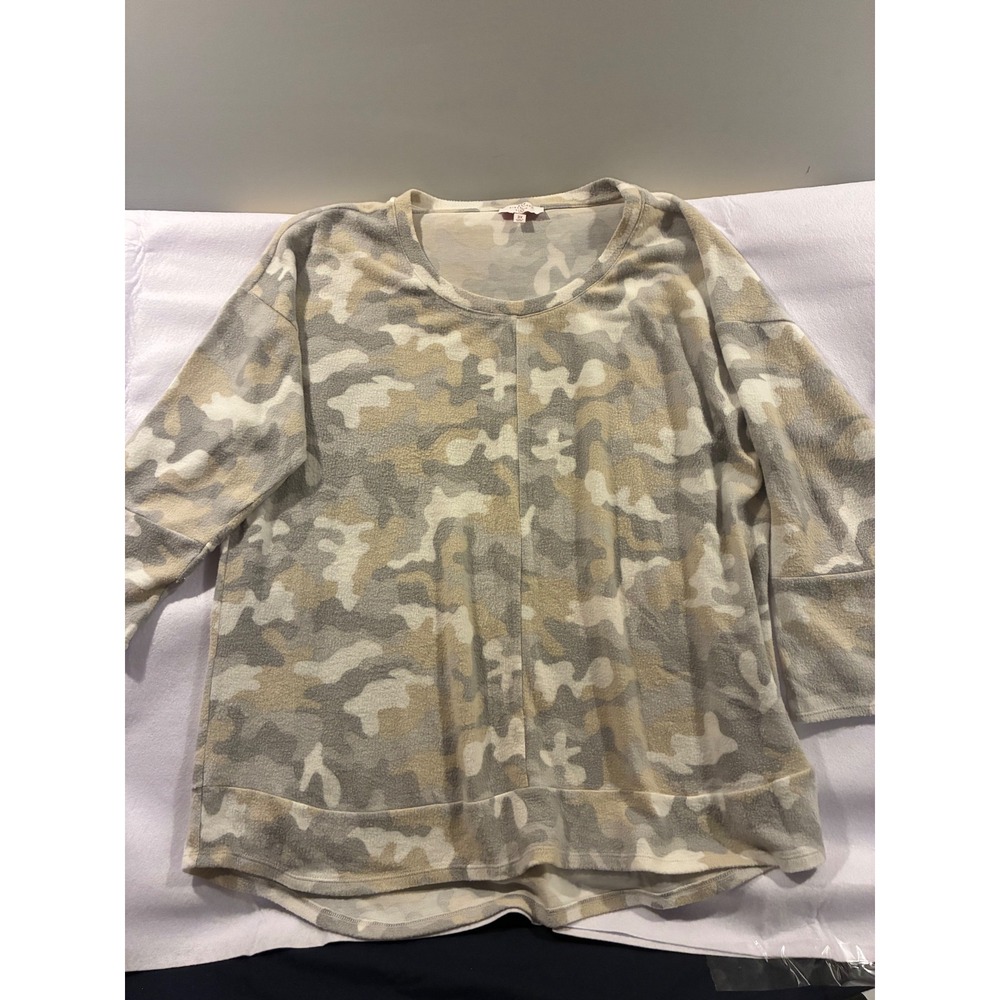 New Directions Studio Curvy Camo Print Scoop Neck Top Tan Grey 3X